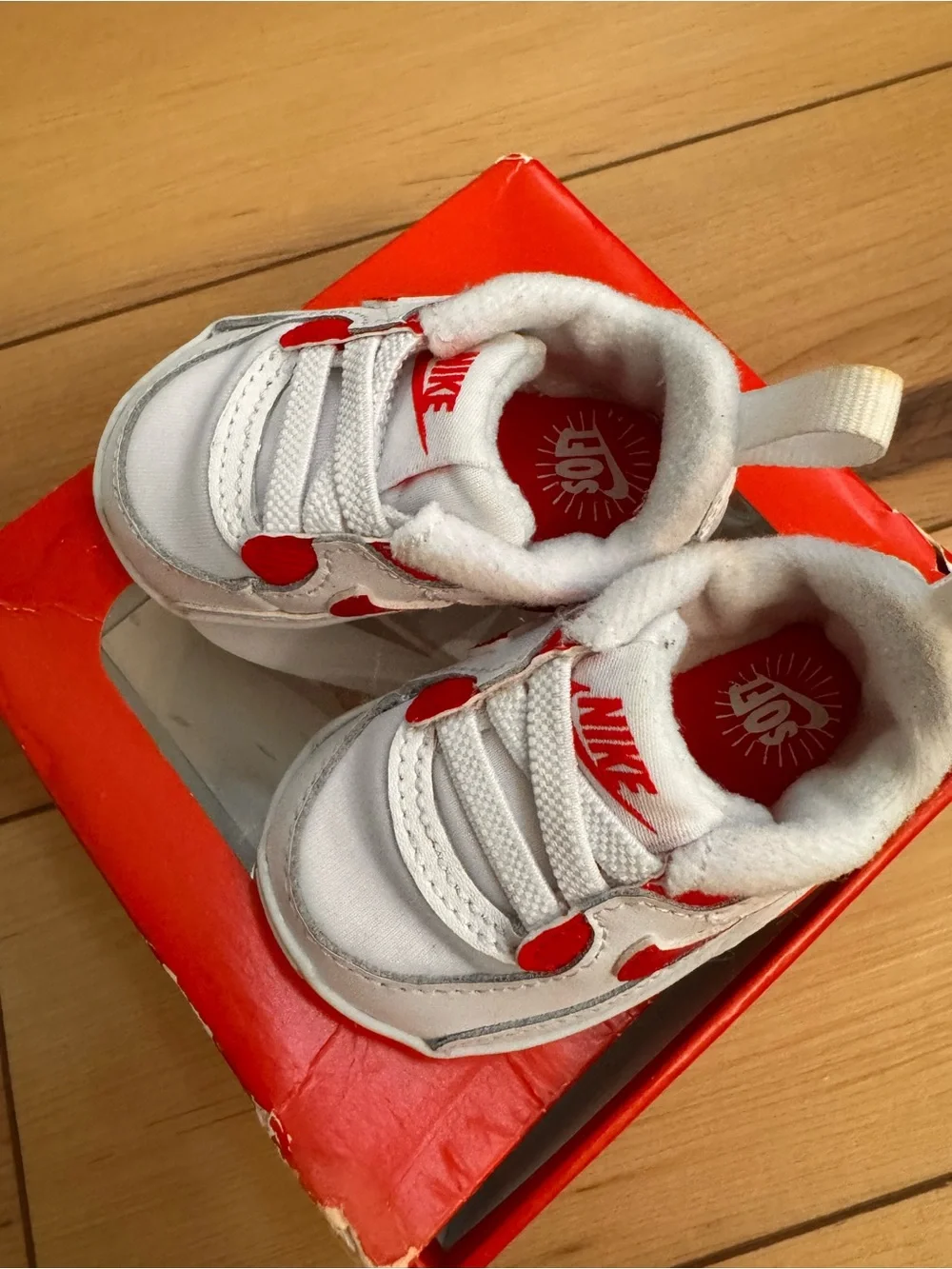 Nike Air Max 90 Crib Bootie White Hyper Red CI0424-105 Infant Size 1C
